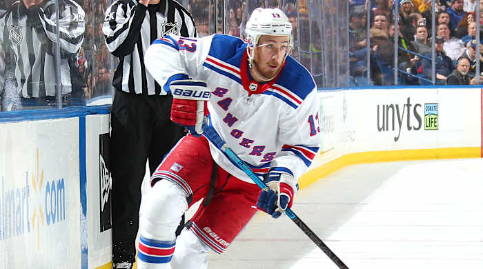 kevin-hayes-trade.jpg
